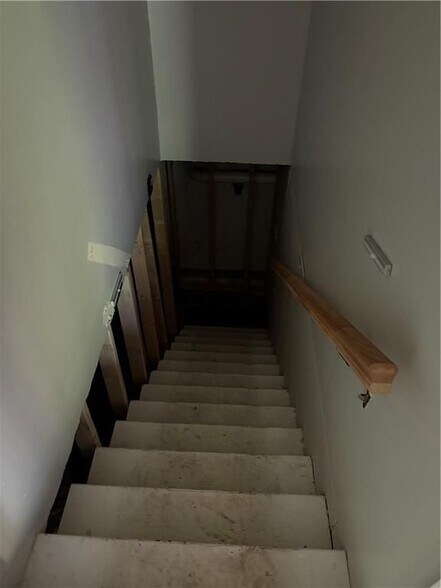 Building Photo - 3211 Flamingo Dr