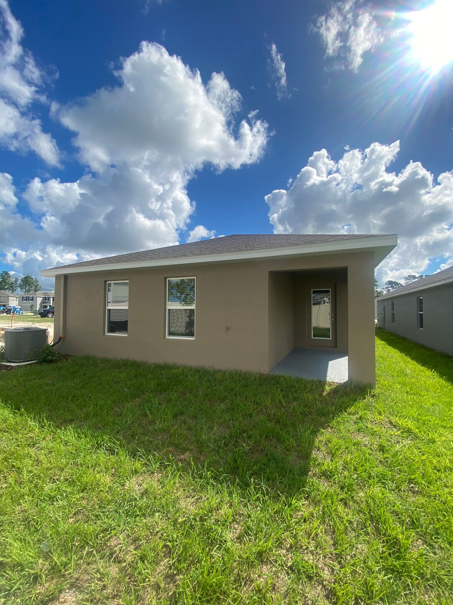 Building Photo - 11486 Memorial Dr