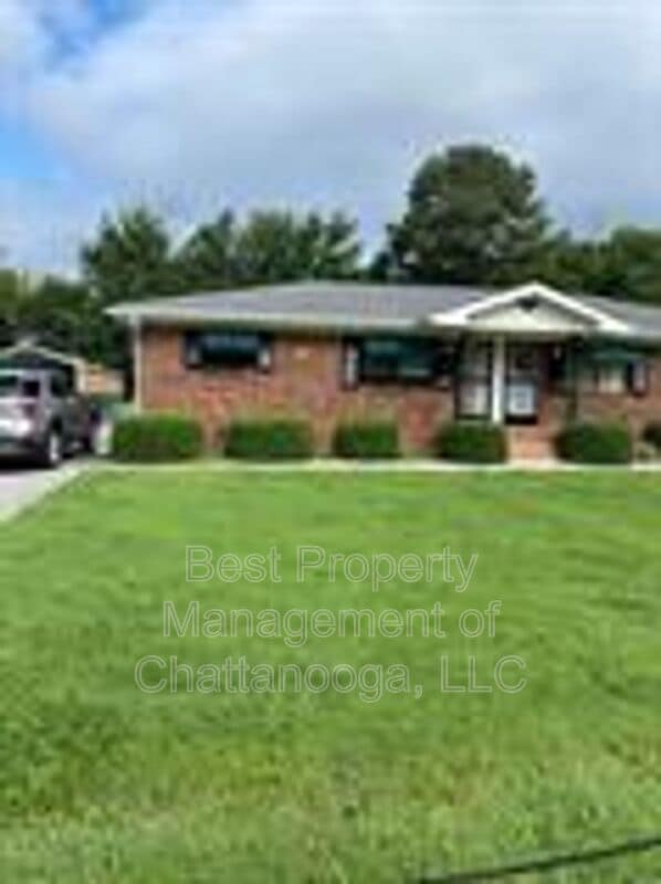 Building Photo - 2189 Dugan St