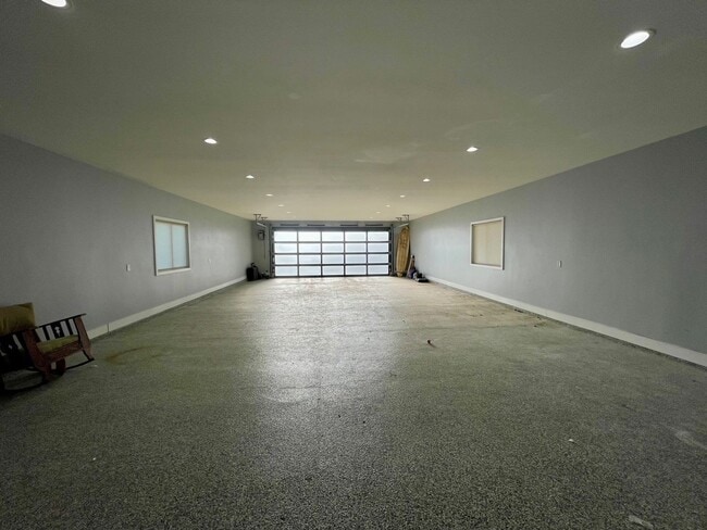 Building Photo - Gorgeous Home In Blossom Valley Home with ...
