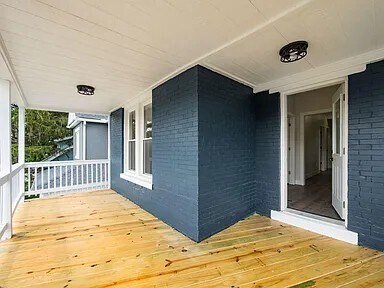 Building Photo - 730 Miller Ave