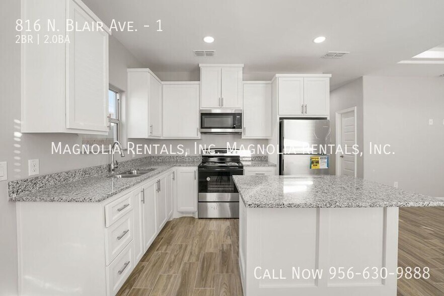 Building Photo - 816 N Blair Ave