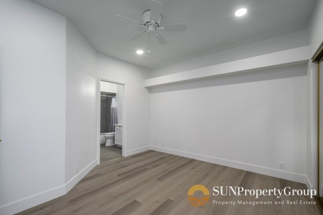 Building Photo - Newly Remodeled Condo In Taylorsville!