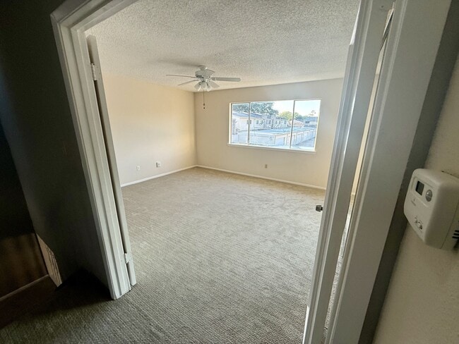 Building Photo - 10326 Cook Rd