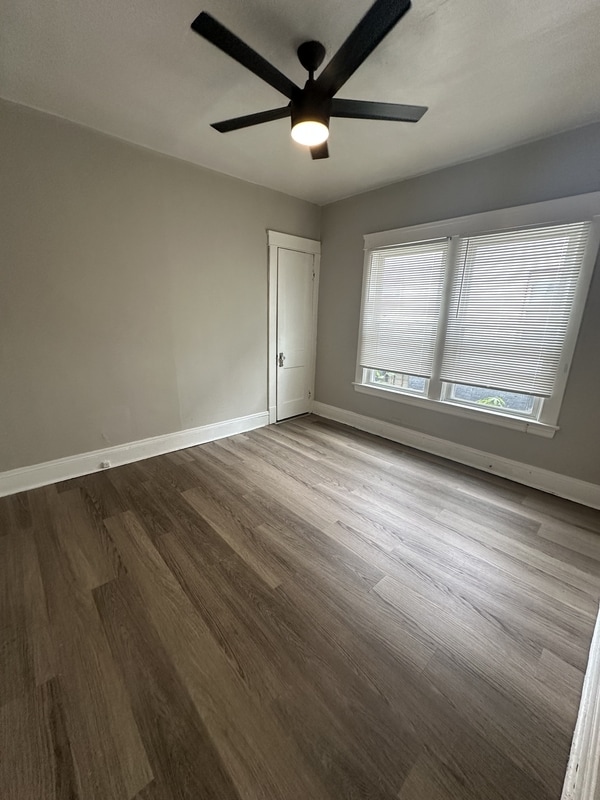 Building Photo - 3525 E 133rd St