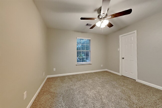 Building Photo - 5202 Heathervale Ct