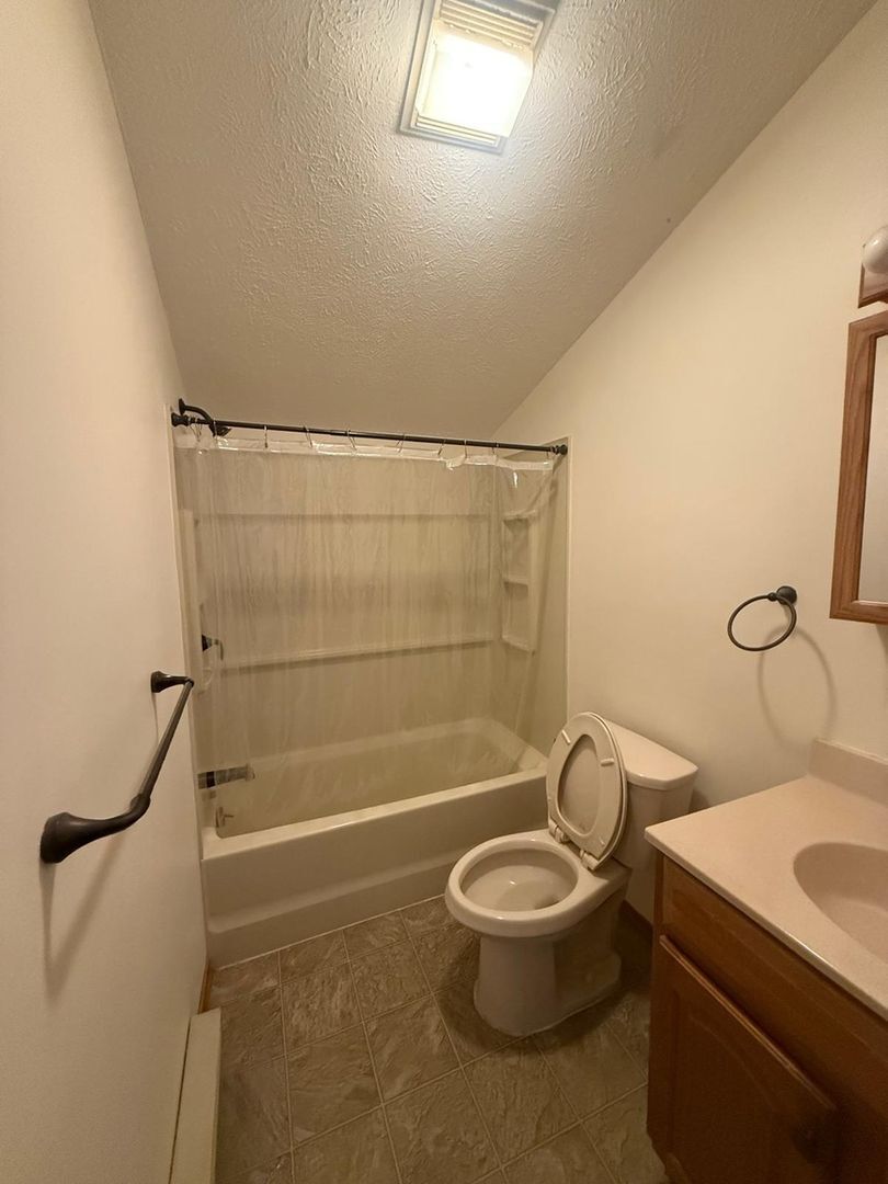 Building Photo - 1111 Wissinoming Dr