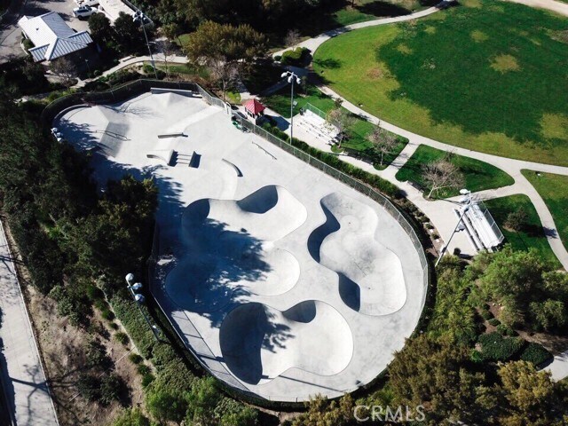 Building Photo - 28 Sky Ranch Rd
