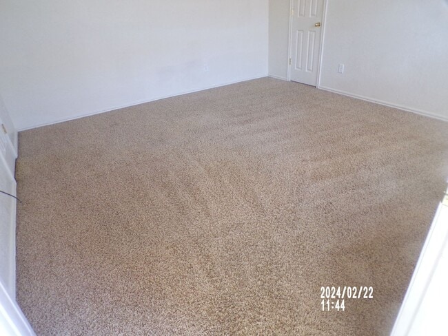 Building Photo - Great Townhouse