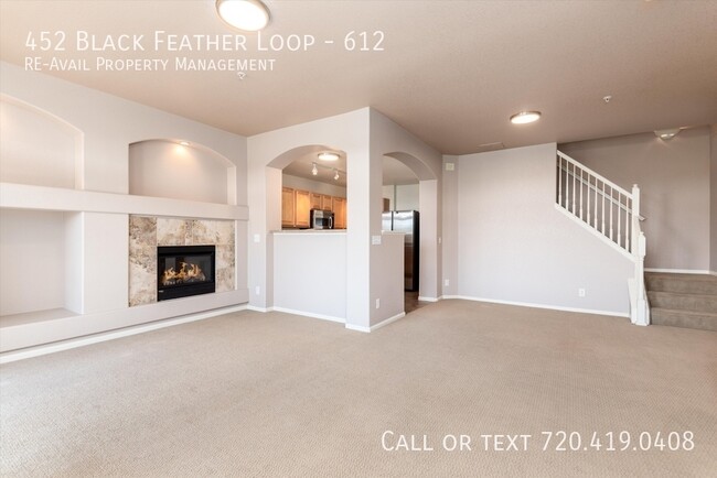 Building Photo - 452 Black Feather Loop