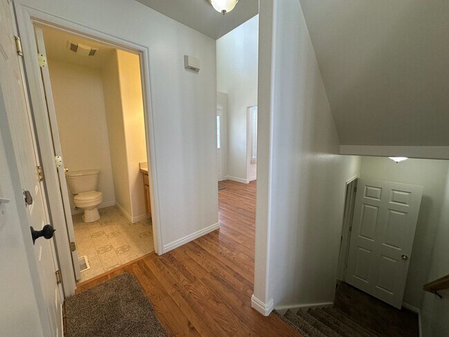 Building Photo - Freshly Painted, New Carpet Throughout - Home For Rent In Springville!!!