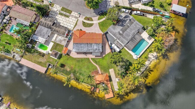 Building Photo - 17841 NW 84th Ct