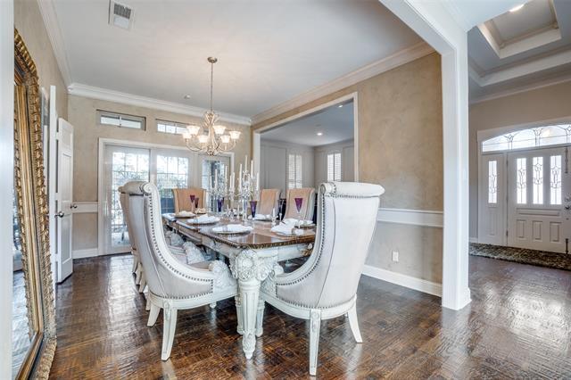 Building Photo - 5604 Covehaven Dr