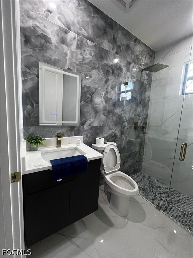 Building Photo - 3311 42nd St SW