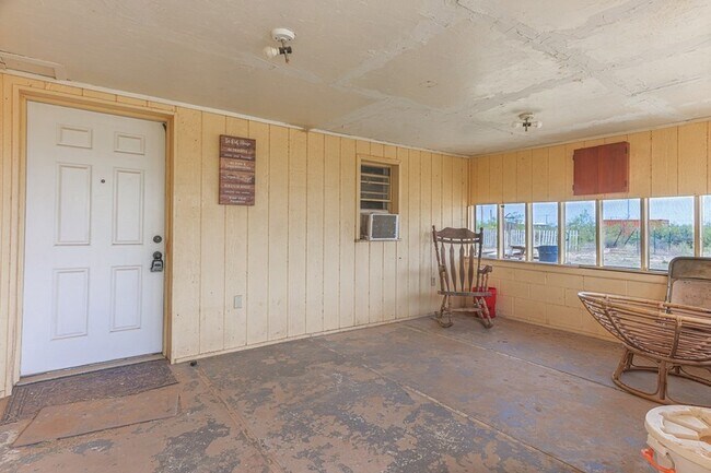 Building Photo - 12662 W 61st St