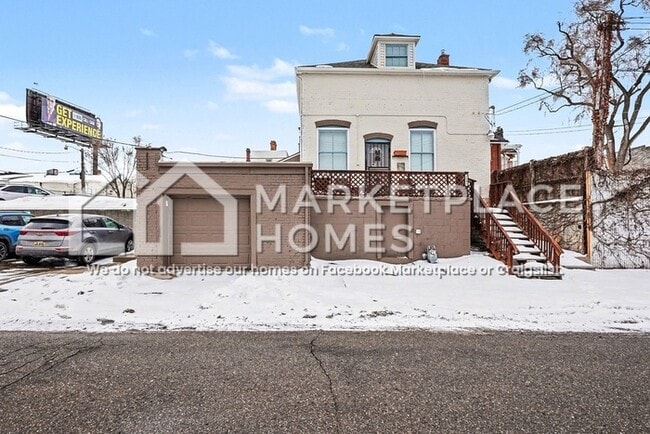 Building Photo - 1391 Woodbridge St