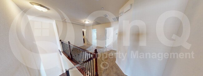 Building Photo - 392 Dublin St