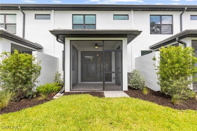 Building Photo - 27859 Solis Grande Dr