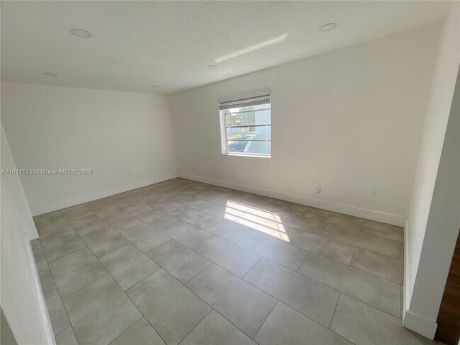 Building Photo - 20522 SW 92nd Pl