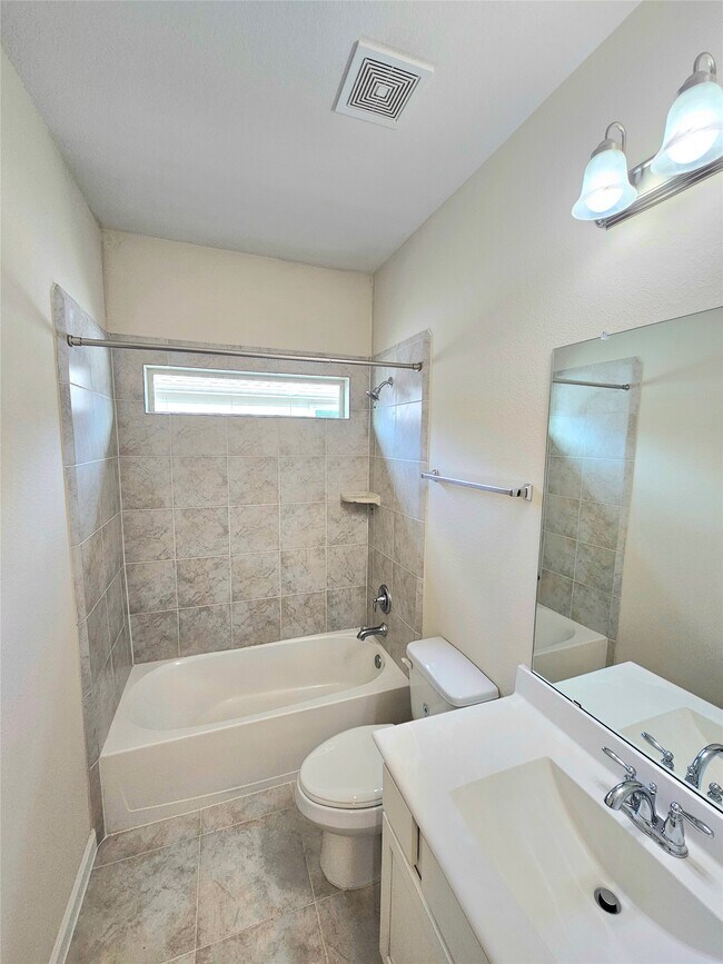 Building Photo - 9610 Knights Station Dr