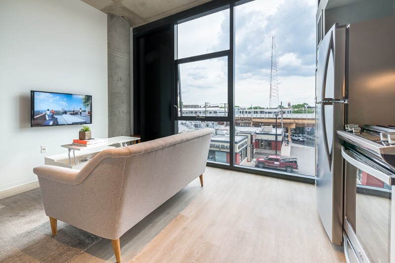 Building Photo - 2733 W Belden Ave