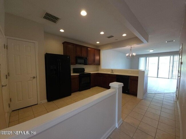 Building Photo - 13366 Stone Pond Dr