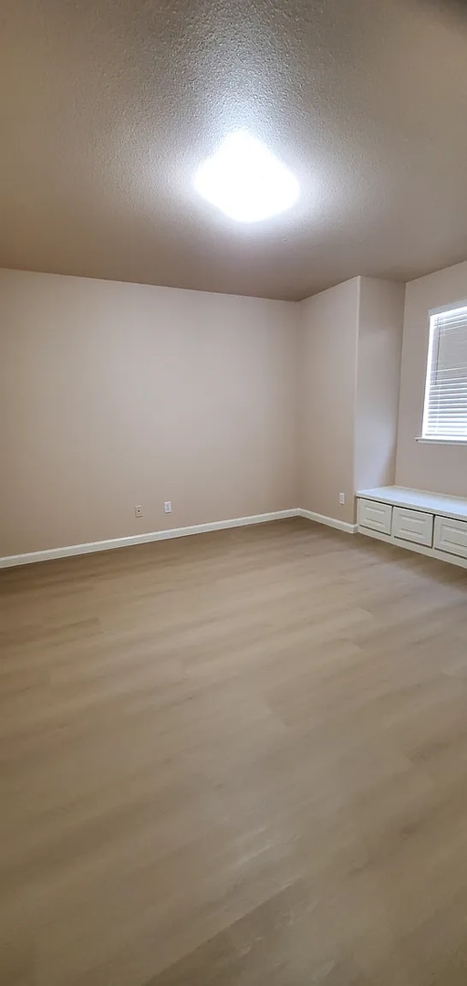 Building Photo - Beautiful Four Bedroom Home in Clovis North School District!