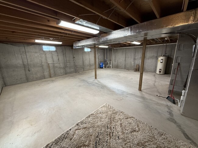 Building Photo - 3333 Tanner Rd