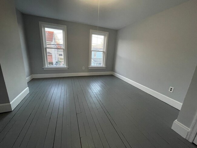 Building Photo - 215-217 Cleveland Avenue