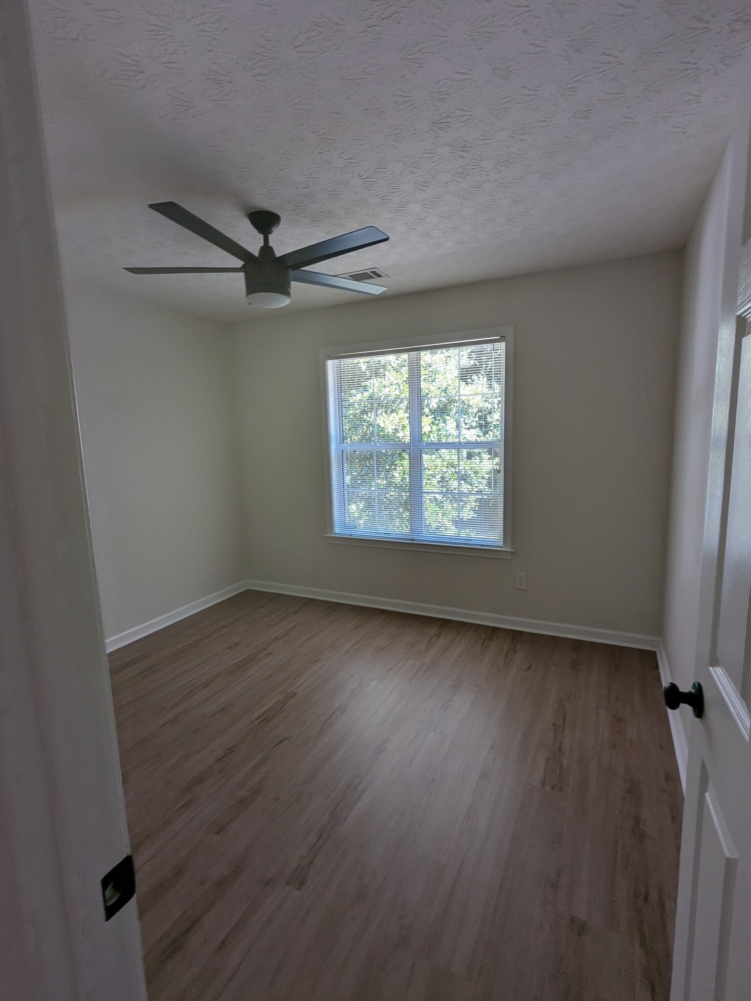 Bedroom 2 - 60 Riverside Pky
