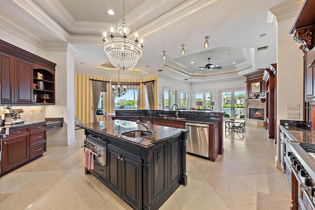 Building Photo - 18669 SE Palm Island Ln