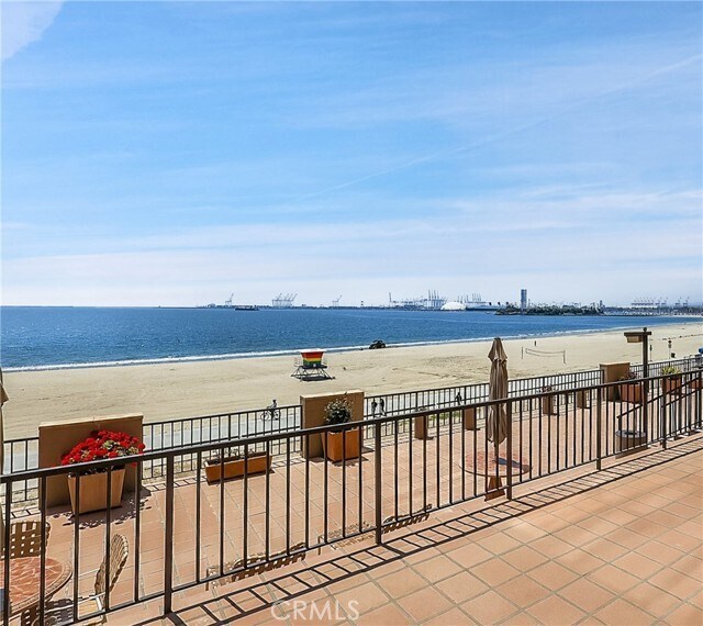 Building Photo - 1750 E Ocean Blvd