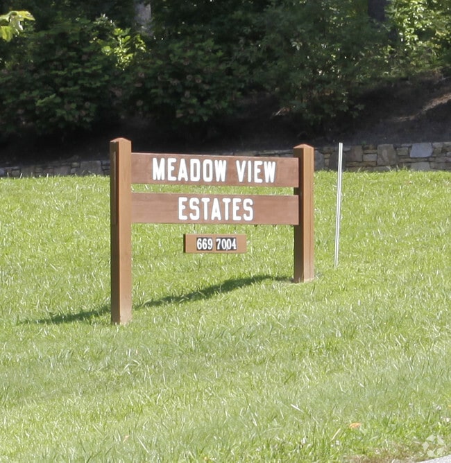 Meadowview Estates 100 Dogwood Ln Black Mountain NC 28711 Apartment