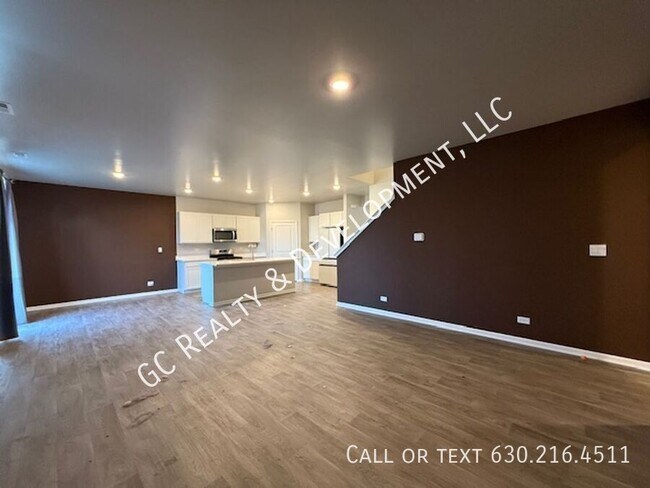 Building Photo - 1694 Cottage Dr