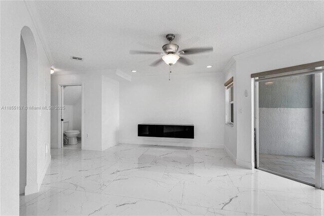 Building Photo - 14308 SW 120th Ct
