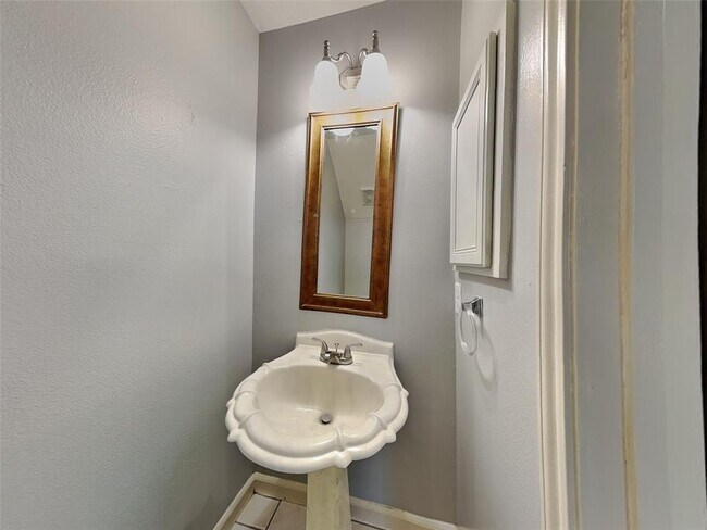 Building Photo - 12323 Westlock Dr