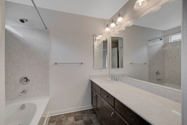 Building Photo - 7027 Jasper Hill Way