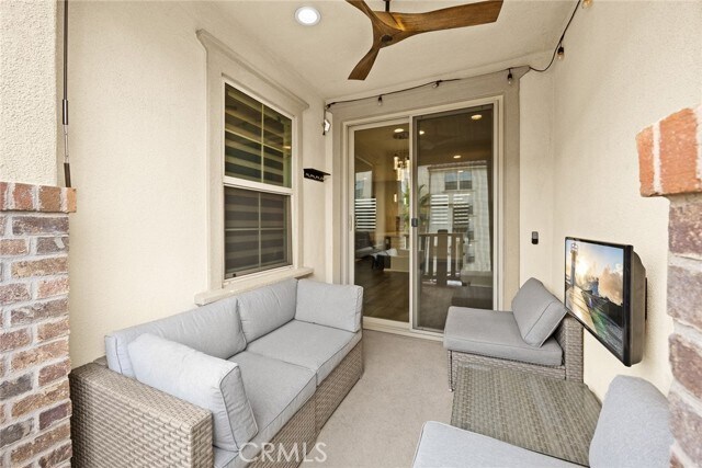 Building Photo - 925 Clementine Ct