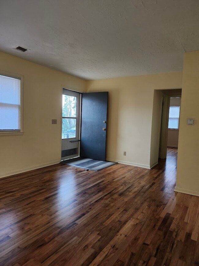 Building Photo - 3816 Gertrude St