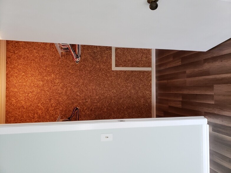 Building Photo - 4015 Fairway Dr
