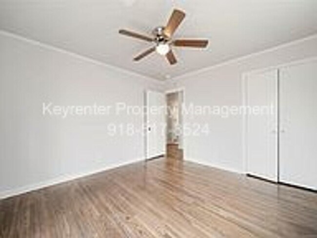 Building Photo - Updated 2 Bed 1 Bath Rental Home Tulsa