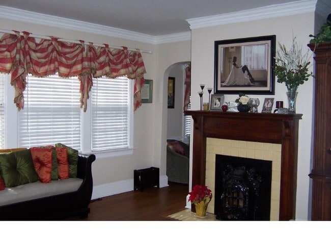 Building Photo - 836 Ponce De Leon Terrace NE