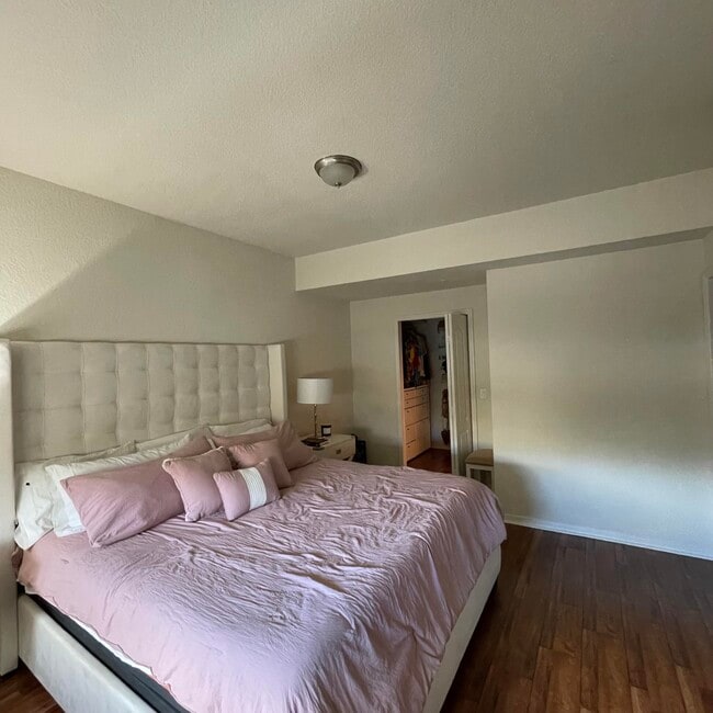 Building Photo - 11041 Legacy Blvd