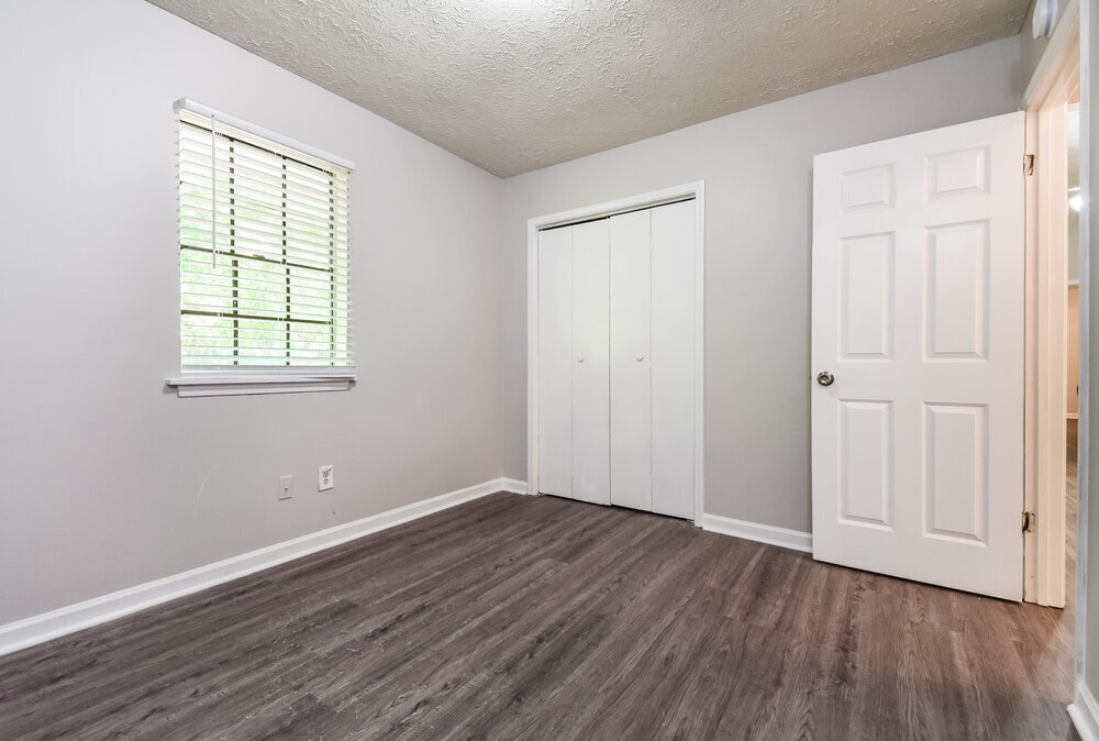 Building Photo - 4114 Red Laurel Way SW