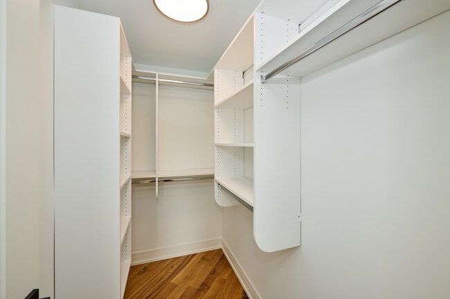 Building Photo - 5200 N Winthrop Ave