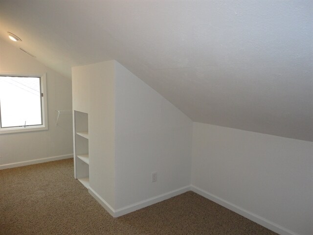 Building Photo - 755 Apple Ln