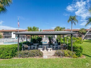 Building Photo - Riverview Manor 306