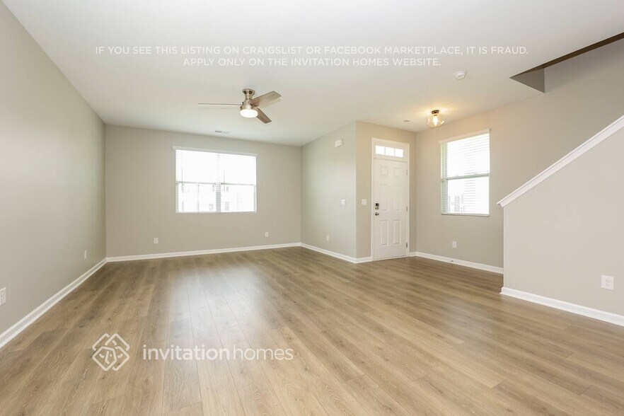 Building Photo - 1512 Ashgrove Pl