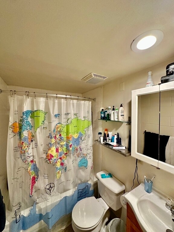 Building Photo - 117 W Concord St