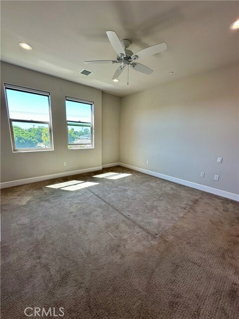 Building Photo - 9804 Jersey Ave